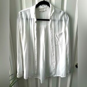 BeachLunchLounge White Button-down Shirt, Size M